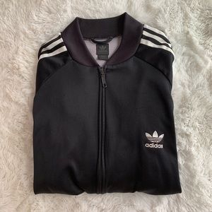 Adidas sweater